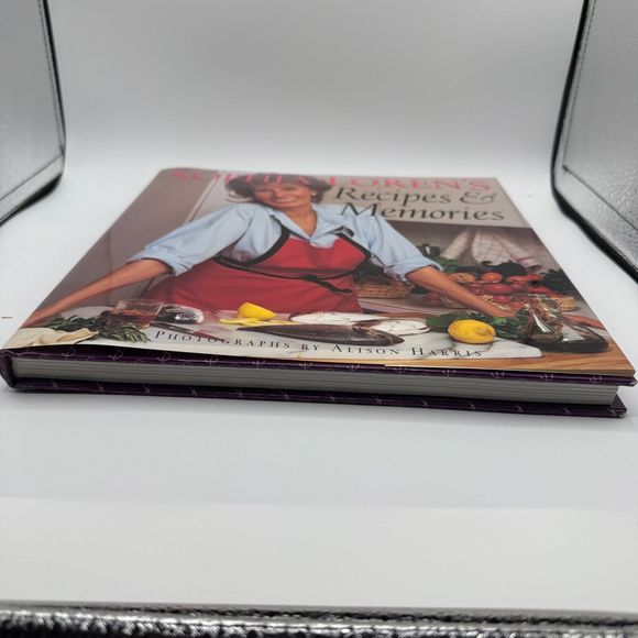 Sophia Loren's Recipes and Memories - 1998 First Edition - Picture 10 of 12